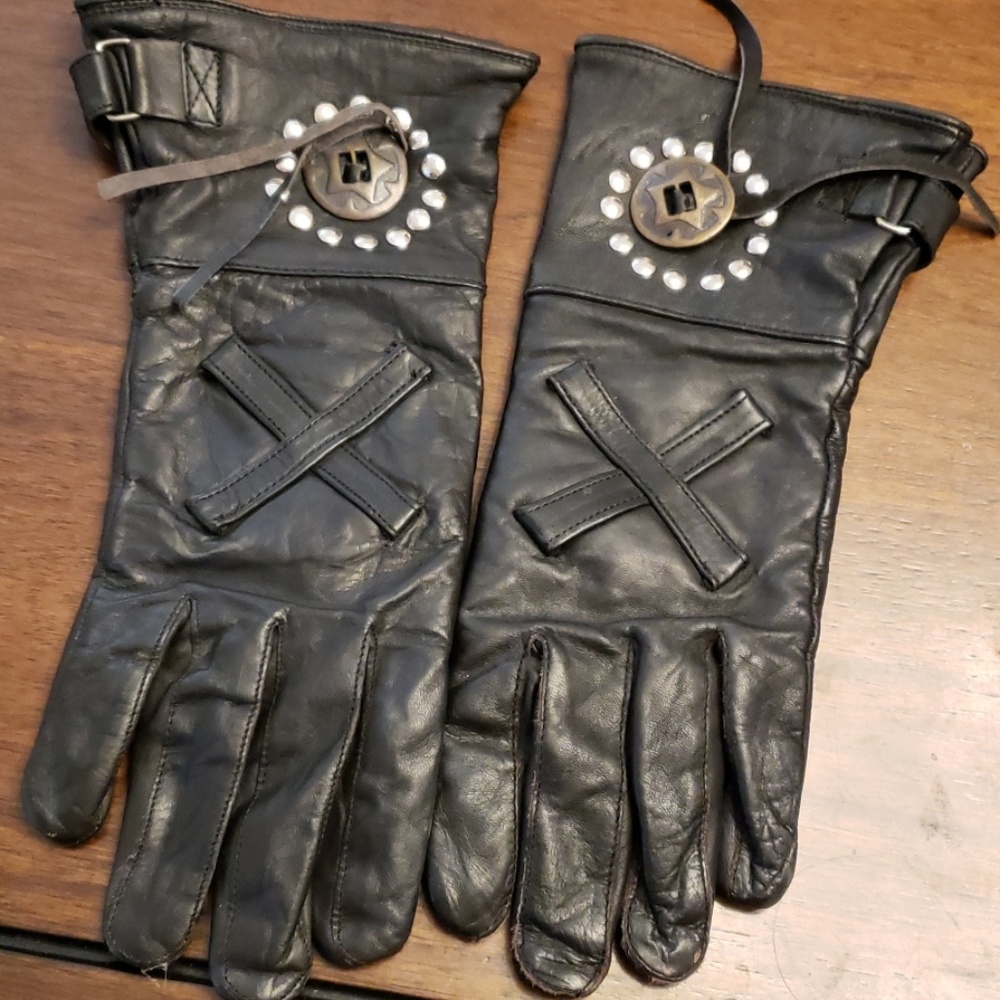 Women's Leather Gloves